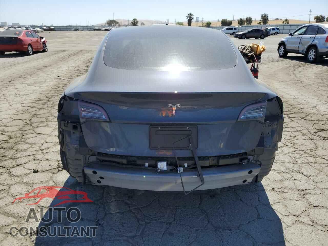 TESLA MODEL 3 2023 - 5YJ3E1EA3PF385278