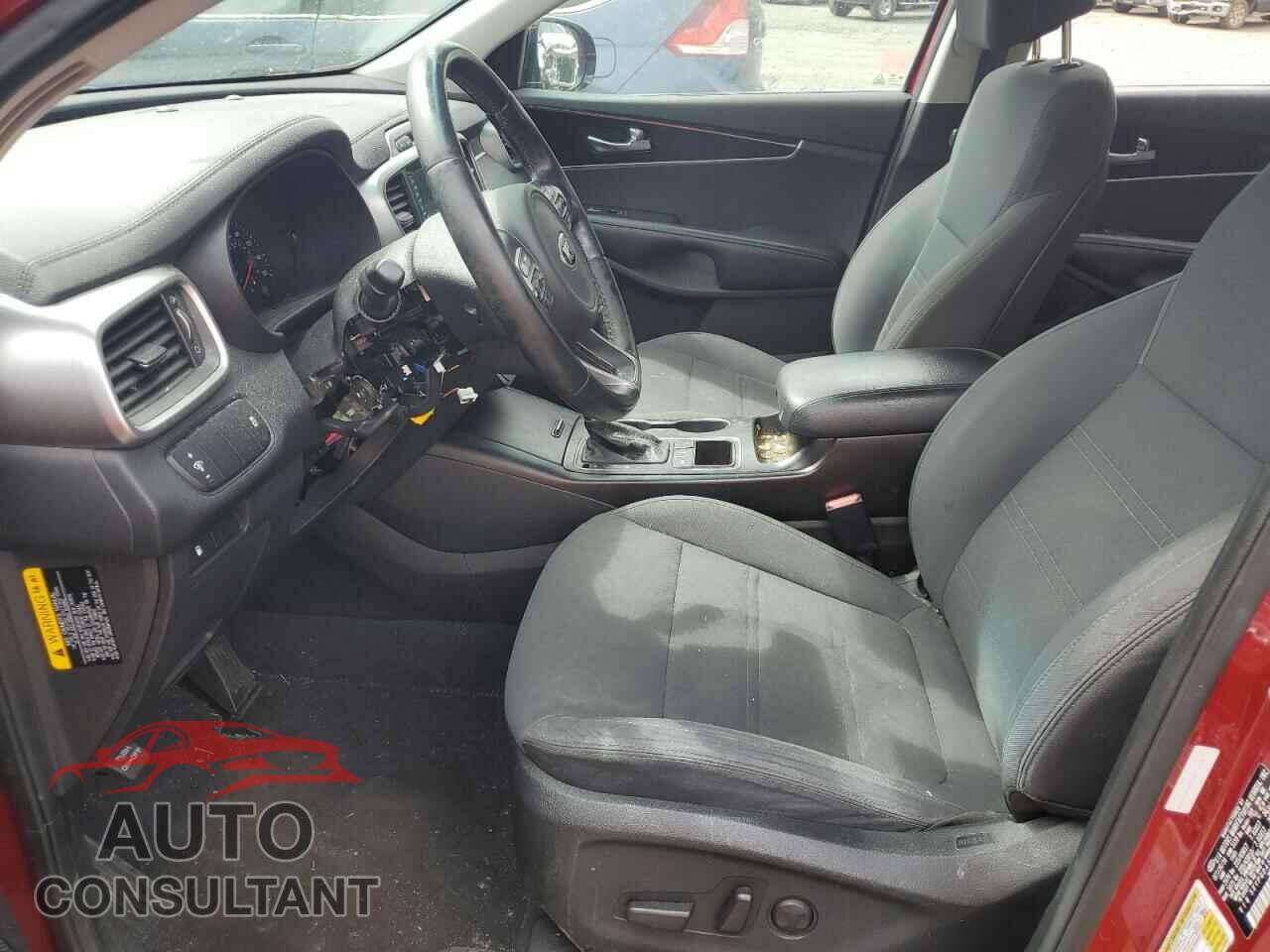 KIA SORENTO 2017 - 5XYPGDA32HG276065