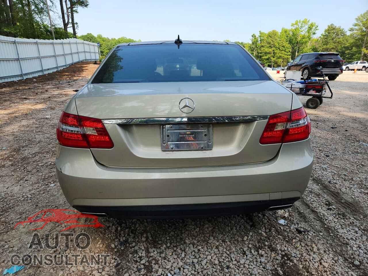 MERCEDES-BENZ E-CLASS 2011 - WDDHF8HB7BA348323