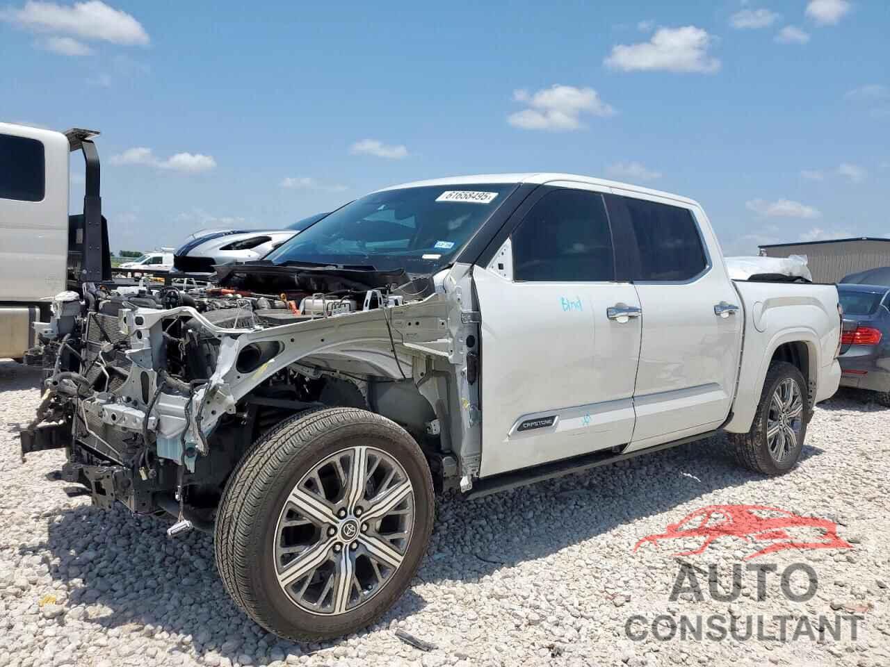 TOYOTA TUNDRA 2023 - 5TFVC5DB4PX026284