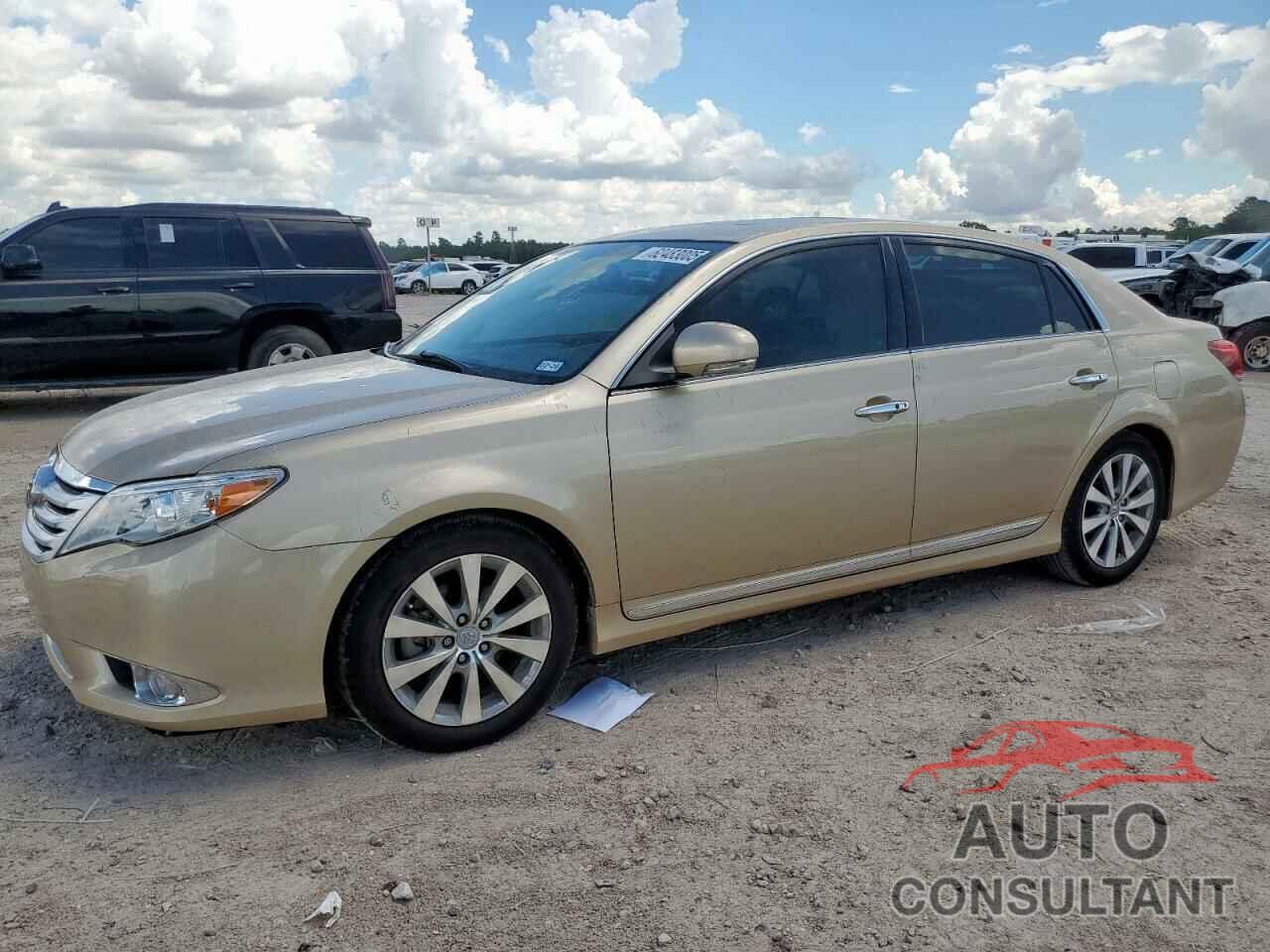 TOYOTA AVALON 2011 - 4T1BK3DB1BU374561
