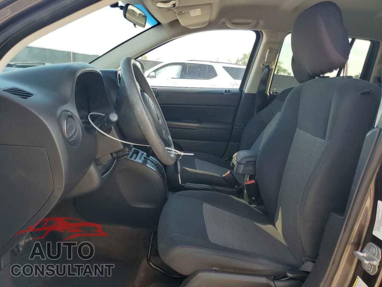 JEEP COMPASS 2014 - 1C4NJCBA9ED881646