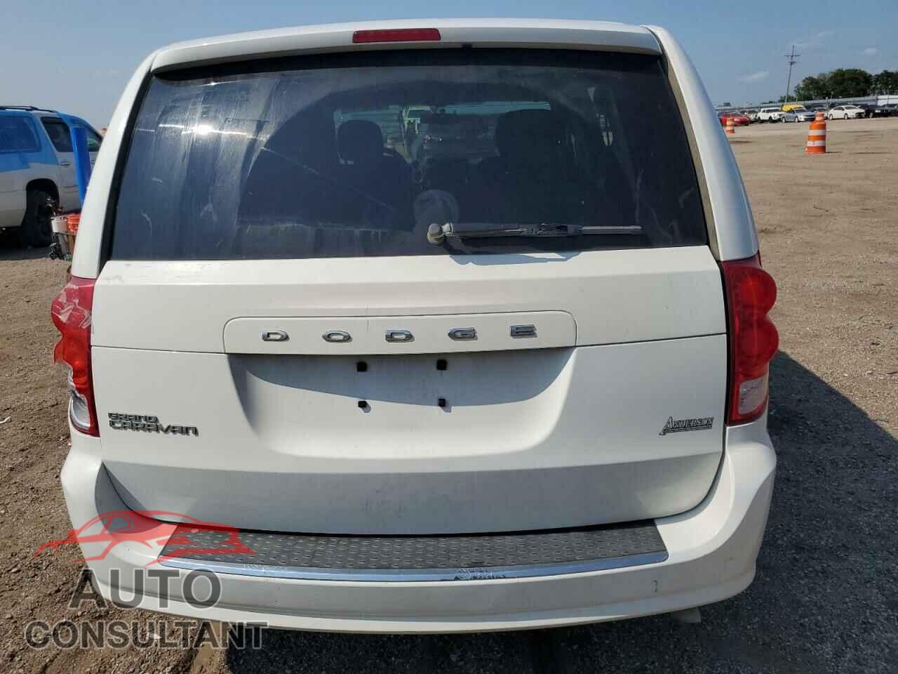 DODGE CARAVAN 2015 - 2C4RDGBG2FR511318