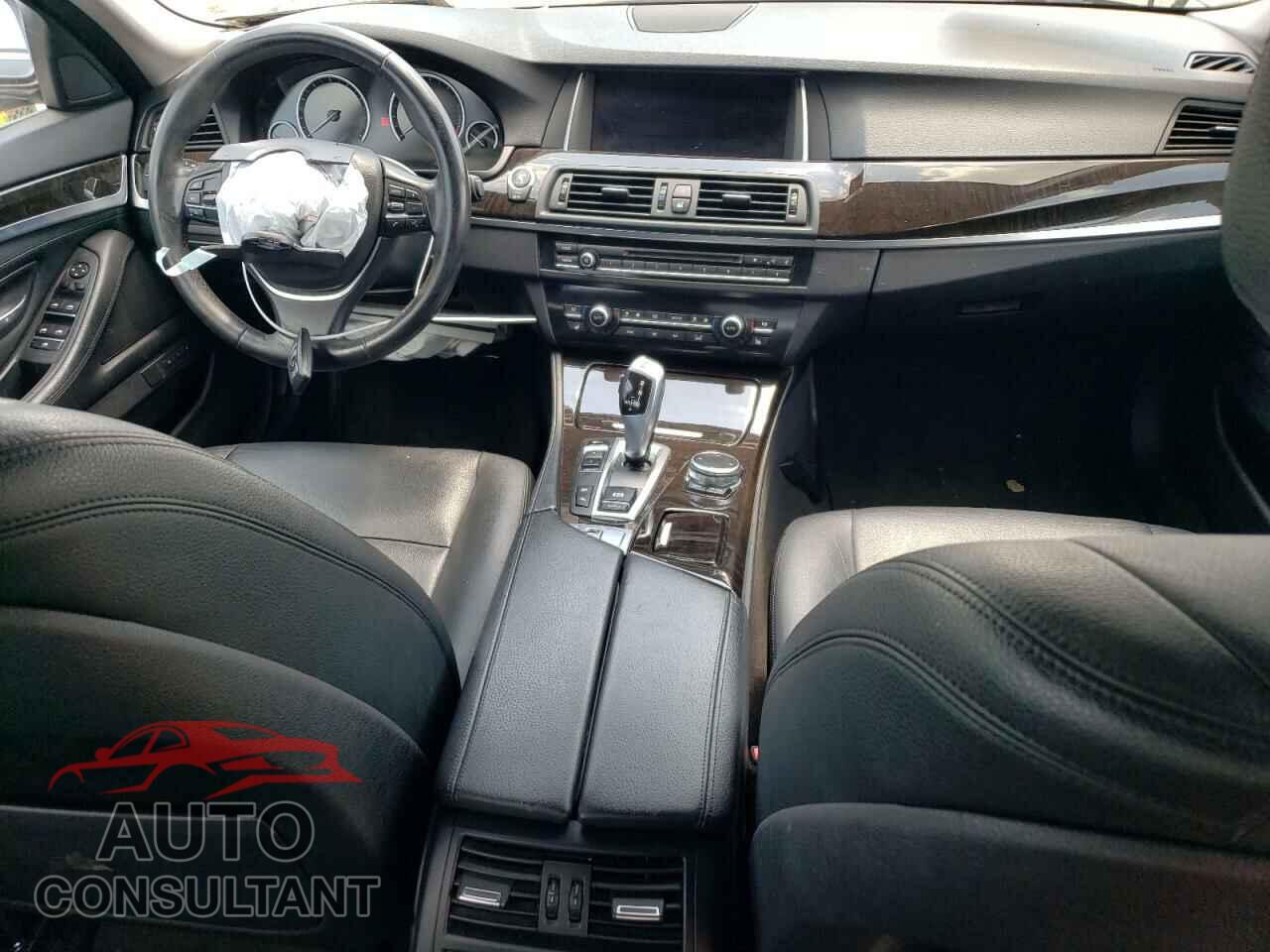 BMW 5 SERIES 2015 - WBA5B3C50FD544537
