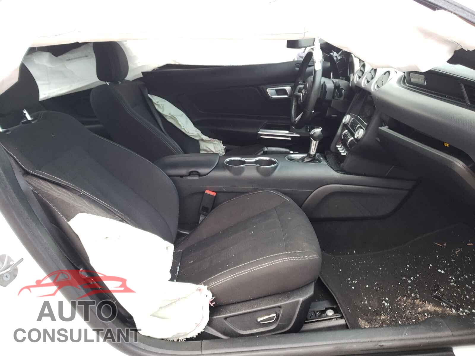 FORD MUSTANG 2019 - 1FA6P8CF7K5114612