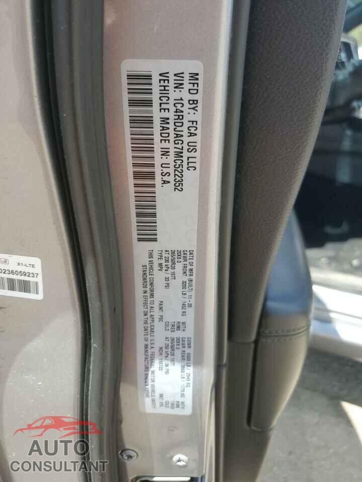 DODGE DURANGO 2021 - 1C4RDJAG7MC522352