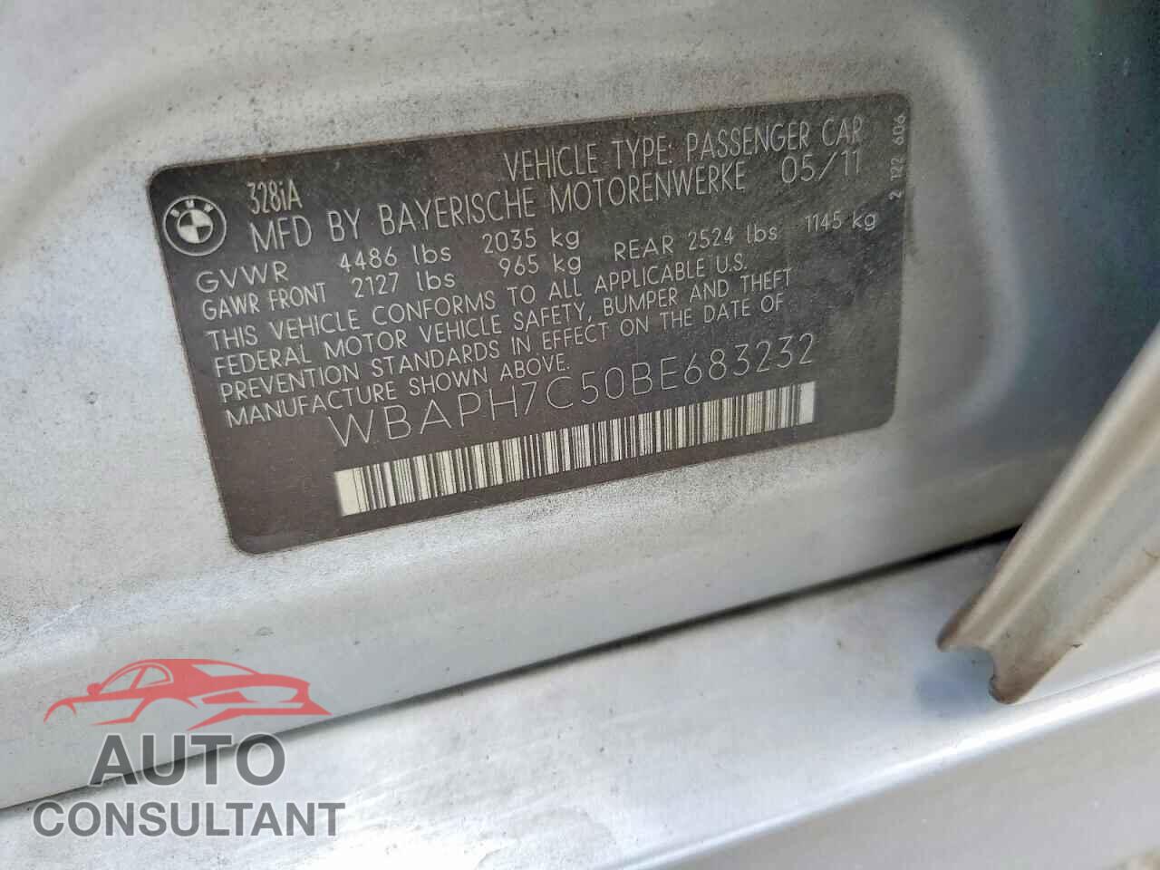 BMW 3 SERIES 2011 - WBAPH7C50BE683232
