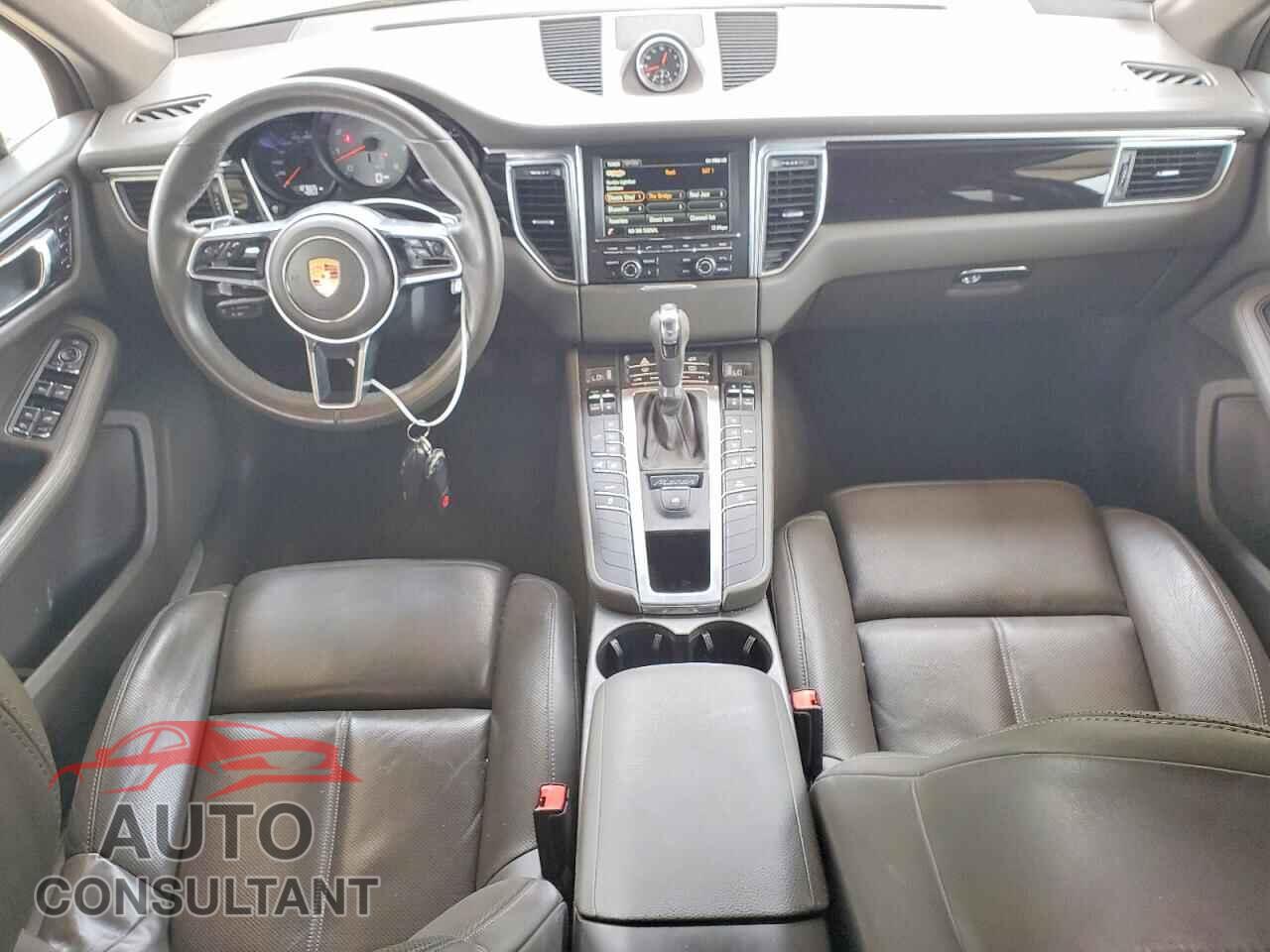 PORSCHE MACAN 2016 - WP1AB2A56GLB58516
