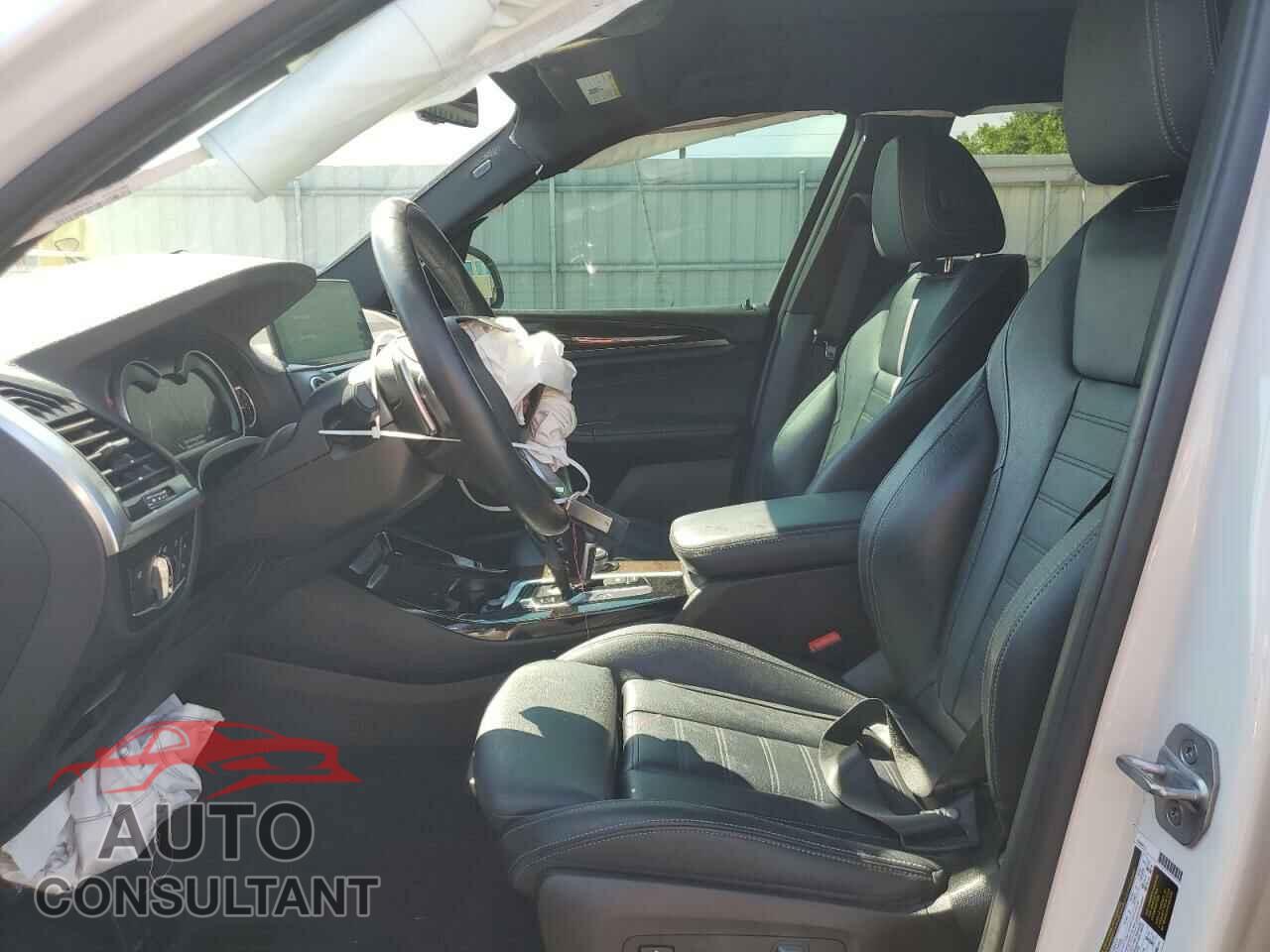 BMW X3 2018 - 5UXTR9C54JLD62574