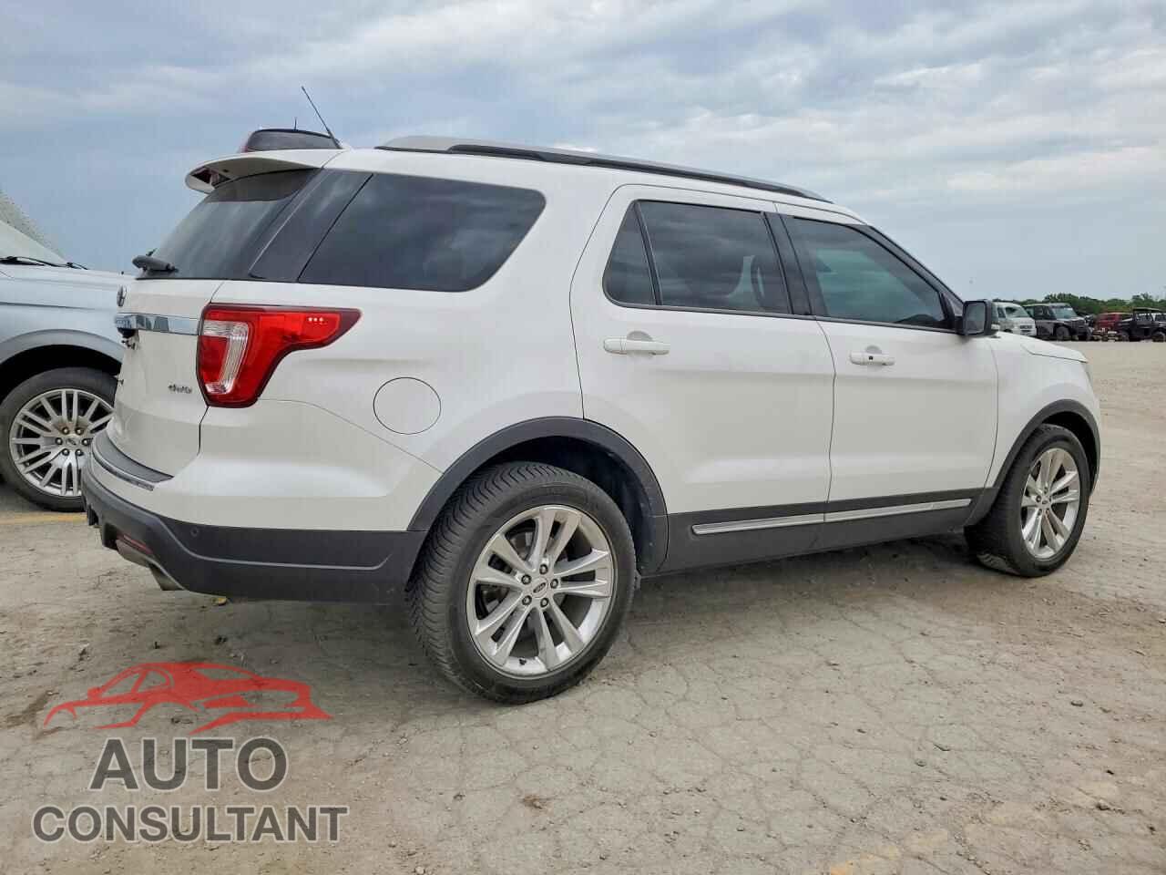 FORD EXPLORER 2018 - 1FM5K8D87JGC41296