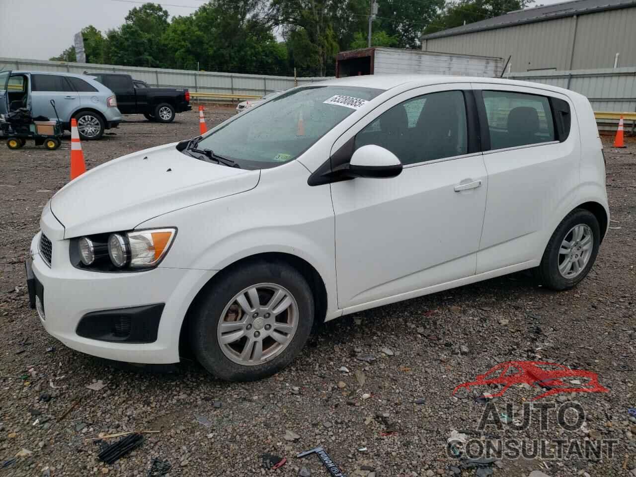 CHEVROLET SONIC 2015 - 1G1JC6SH9F4154217