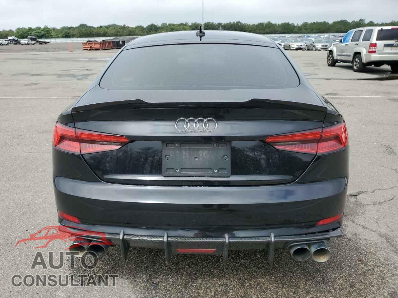 AUDI A5 2018 - WAUDNCF58JA007827