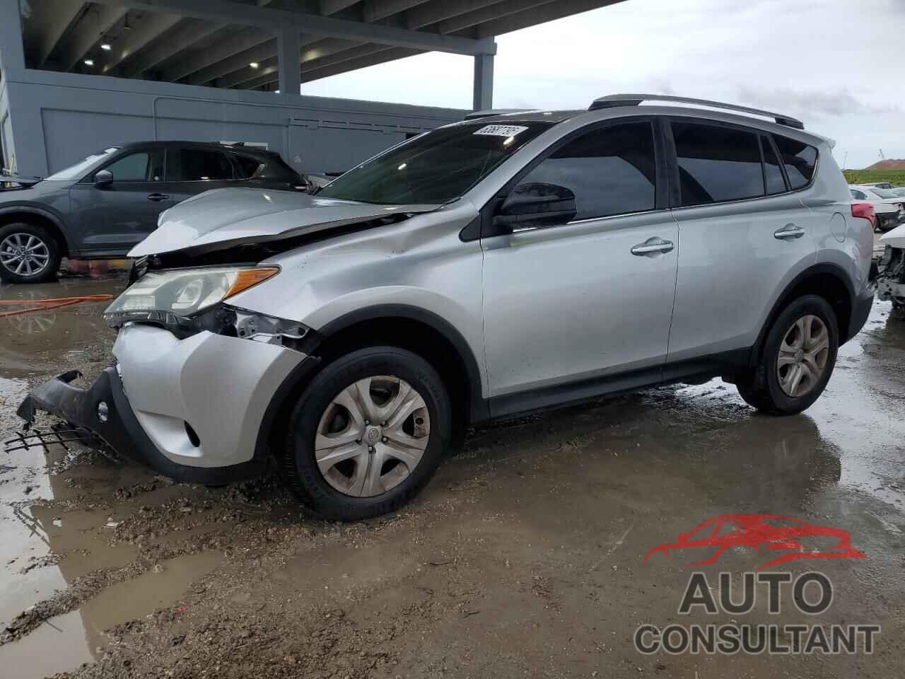 TOYOTA RAV4 2015 - JTMZFREV9FD055708