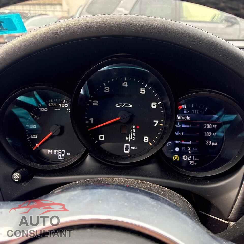 PORSCHE MACAN 2017 - WP1AG2A58HLB50534