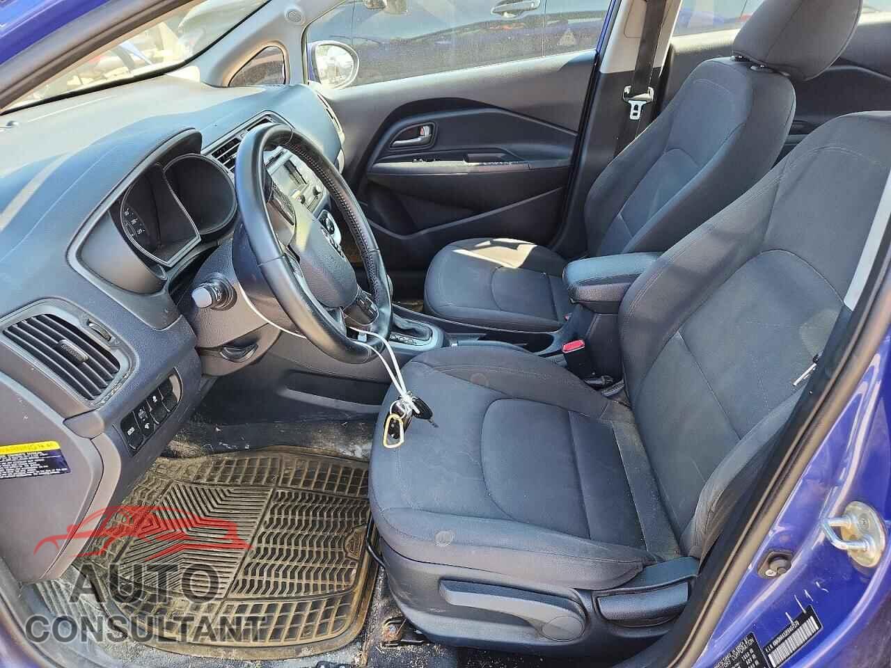 KIA RIO 2014 - KNADN4A32E6407578