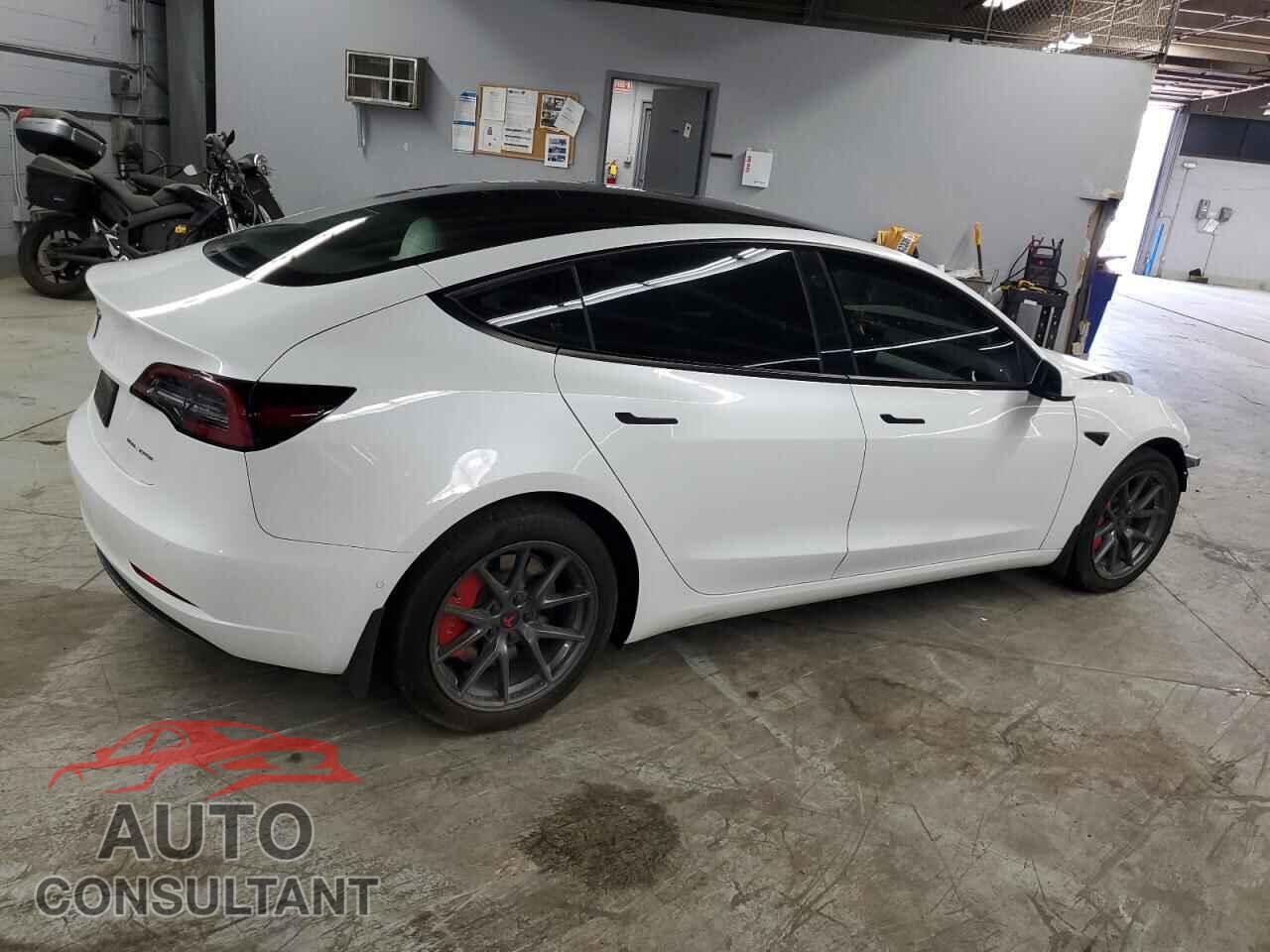 TESLA MODEL 3 2022 - 5YJ3E1EB6NF348201