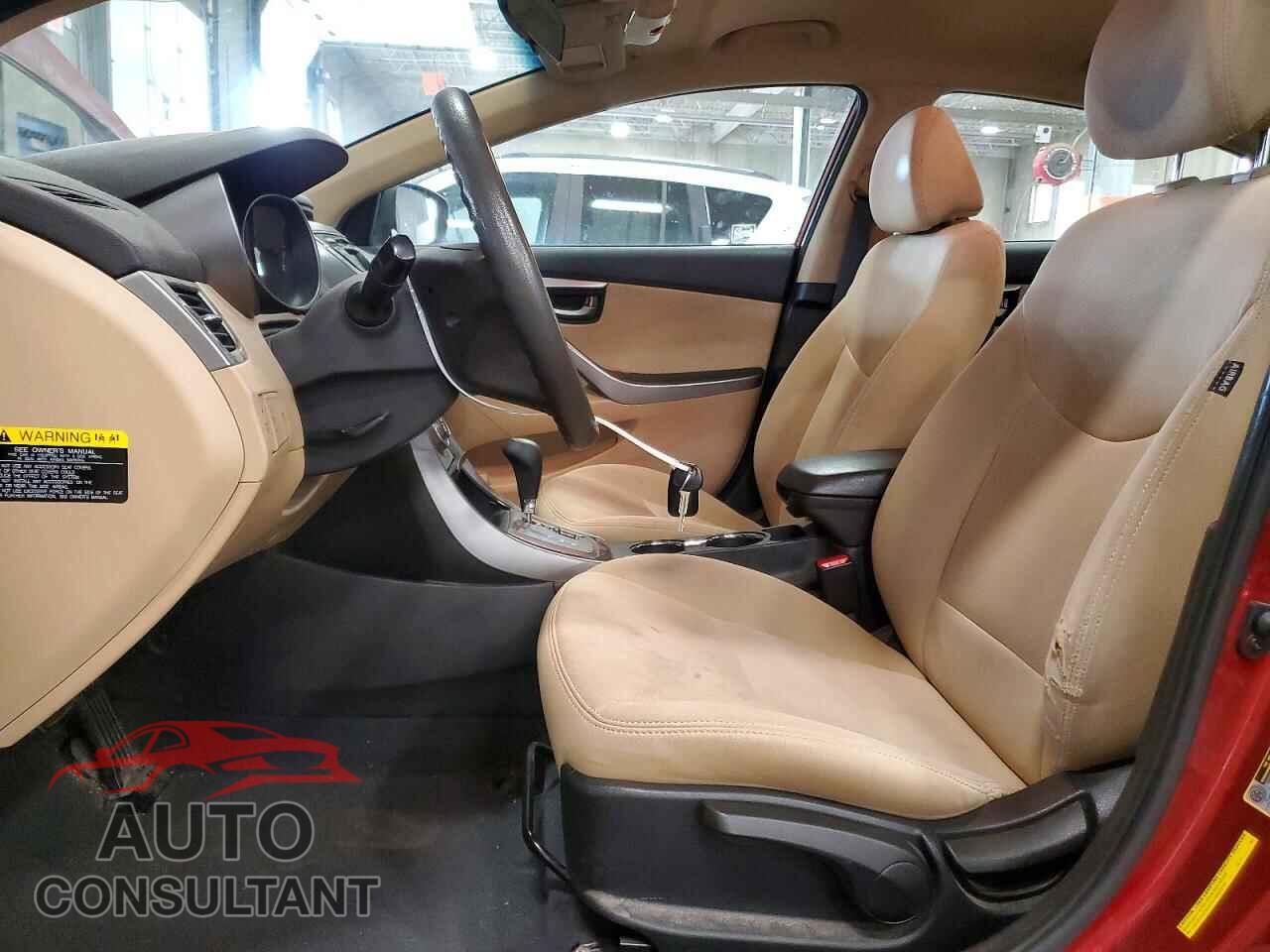 HYUNDAI ELANTRA 2013 - 5NPDH4AE8DH187444