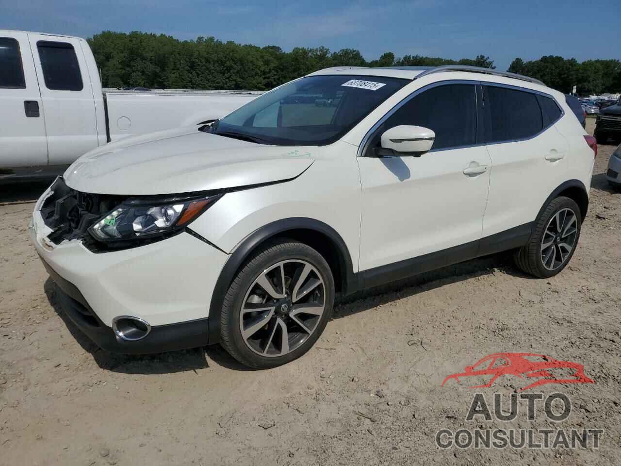 NISSAN ROGUE 2018 - JN1BJ1CP4JW193520