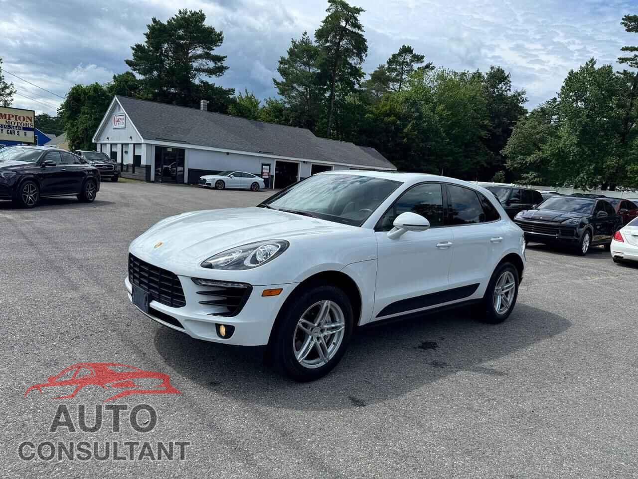 PORSCHE MACAN 2018 - WP1AB2A52JLB33457