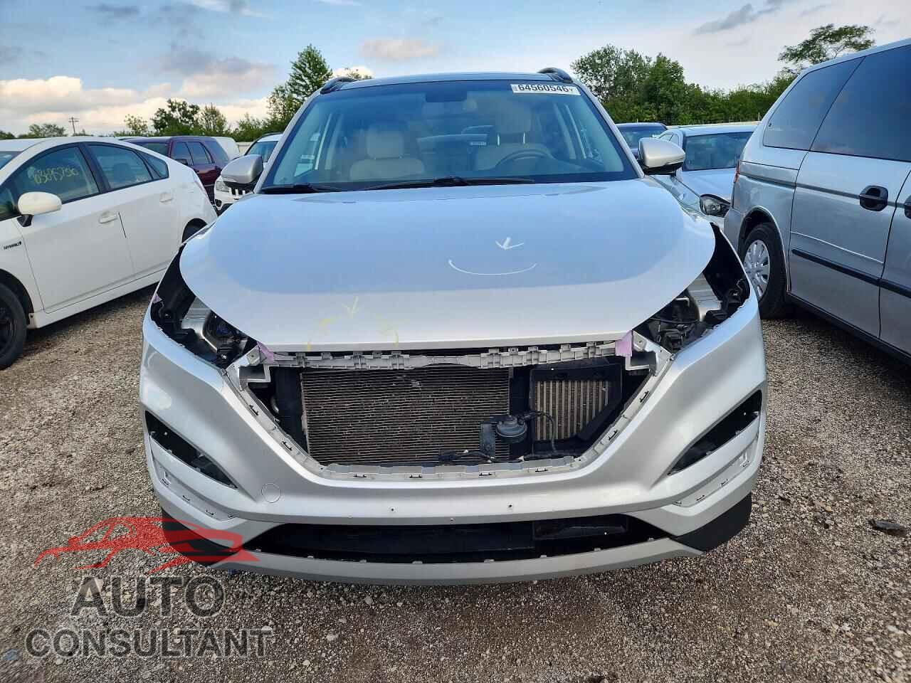 HYUNDAI TUCSON 2017 - KM8J3CA21HU572000
