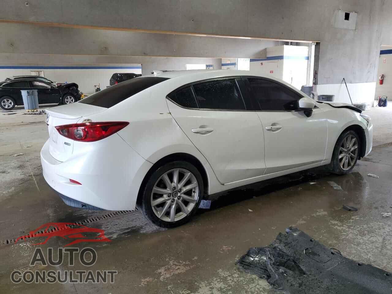 MAZDA 3 2017 - 3MZBN1V76HM115343