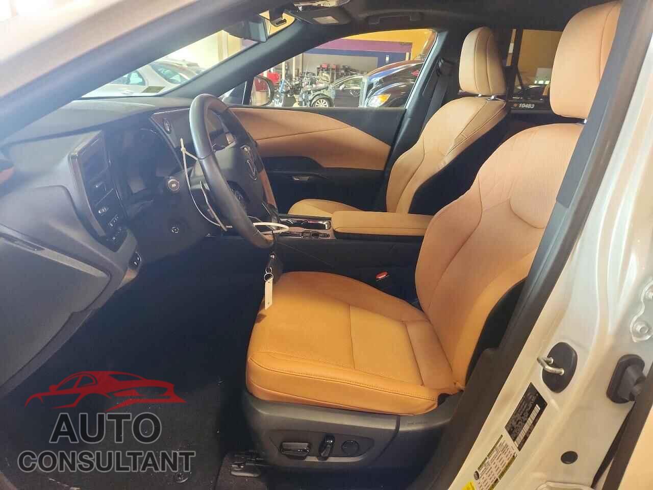 LEXUS UNKNOWN 2024 - 2T2BBMCA4RC038148