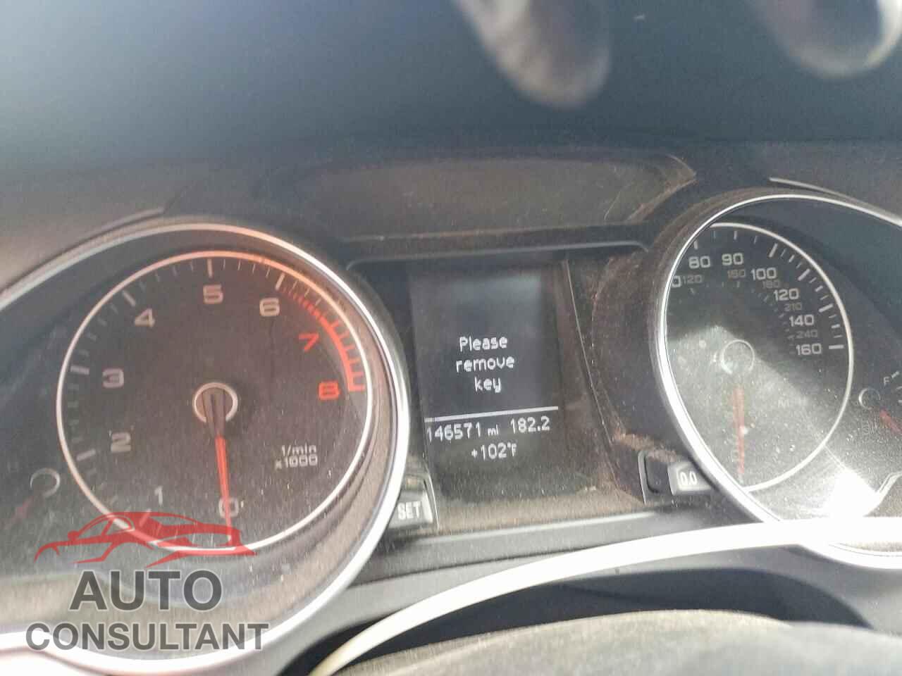 AUDI A5 2013 - WAUGFAFR4DA012786