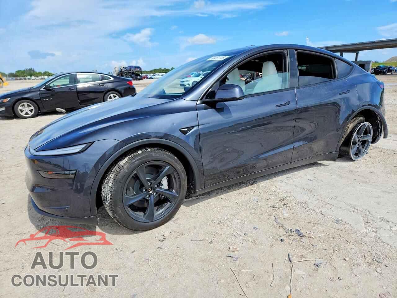 TESLA MODEL Y 2026 - 7SAYGDEEXTA693837