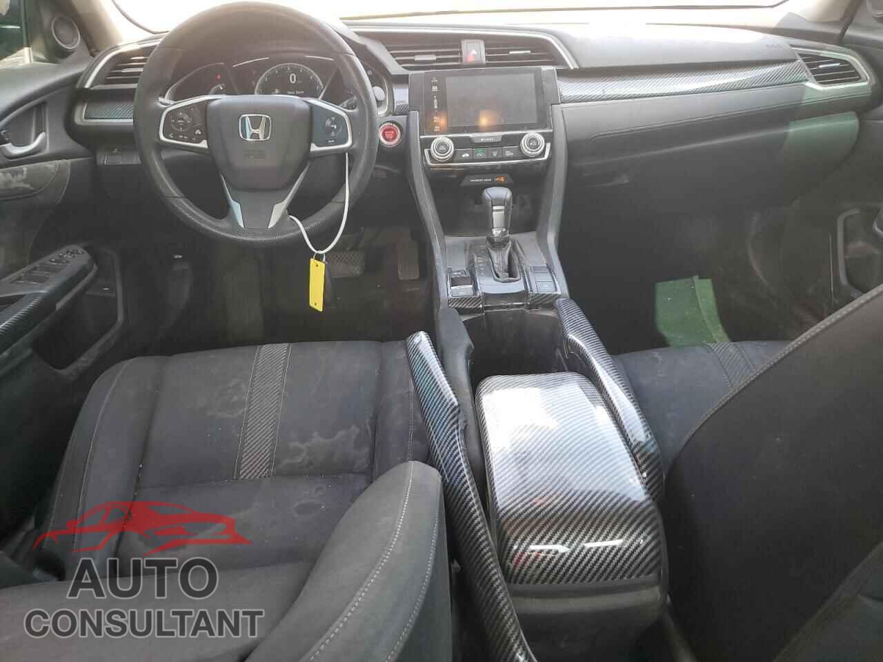 HONDA CIVIC 2017 - 2HGFC2F70HH578111