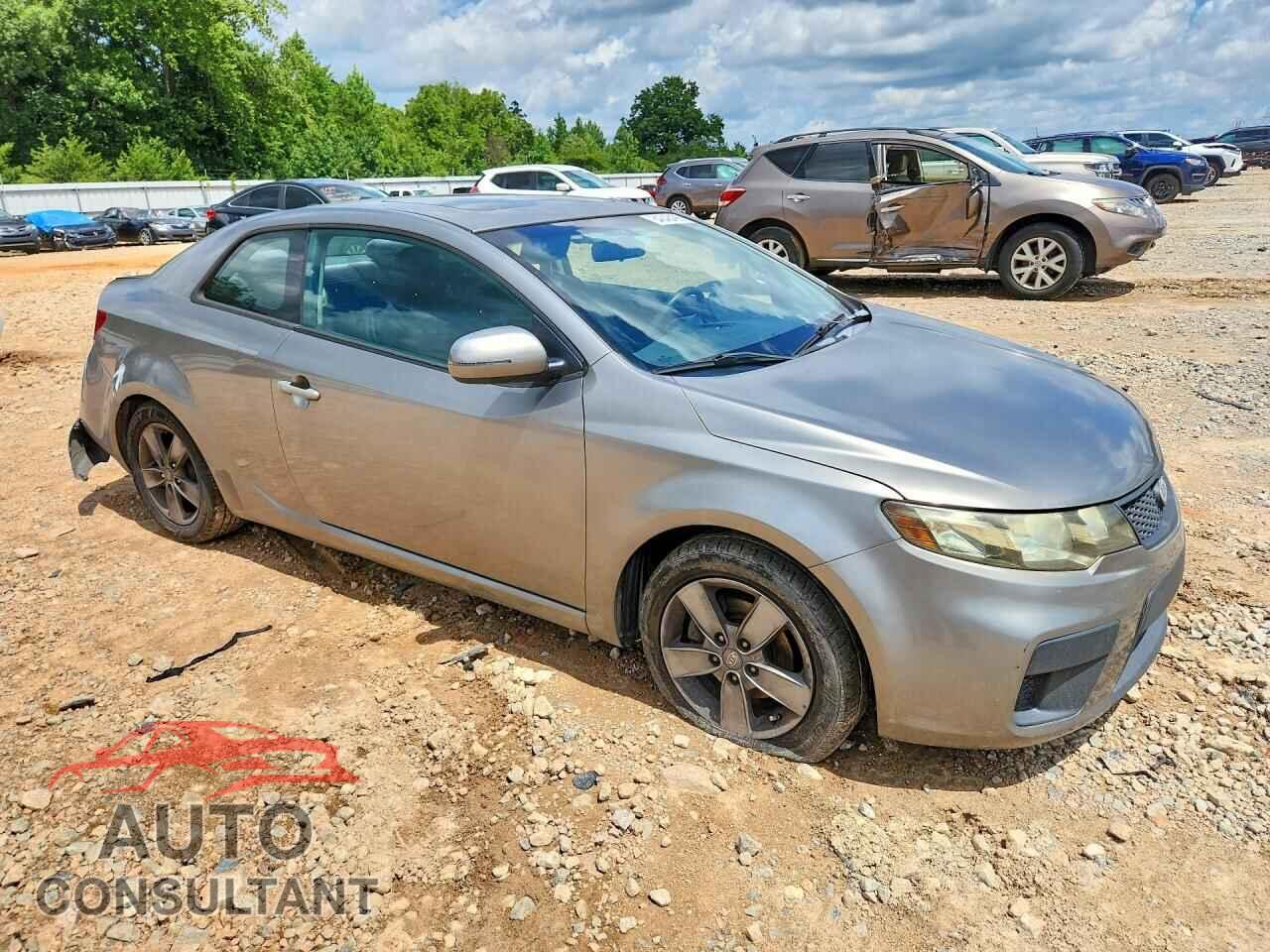 KIA FORTE 2012 - KNAFU6A24C5560853