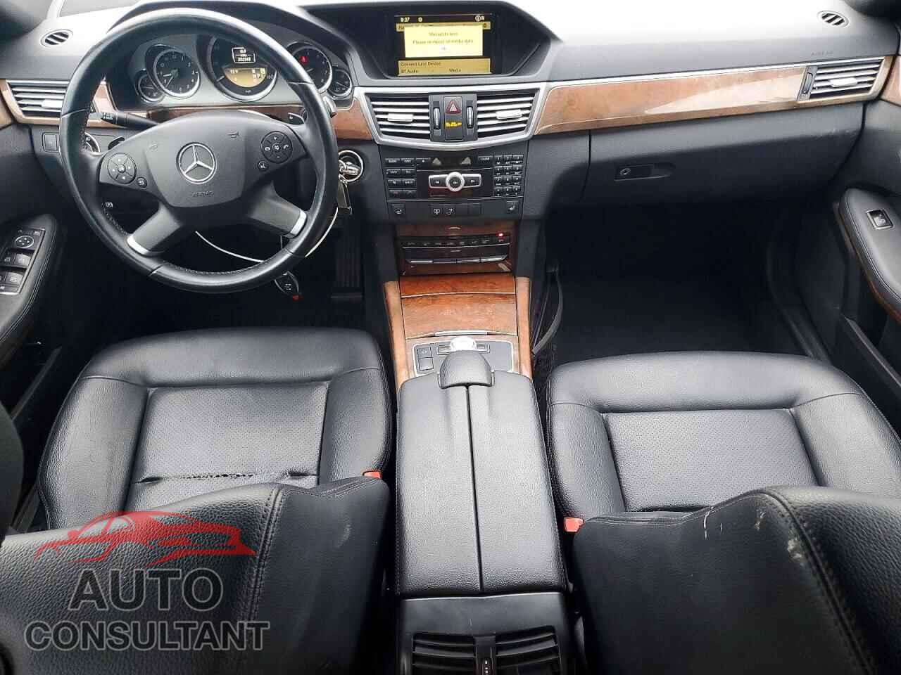 MERCEDES-BENZ E-CLASS 2012 - WDDHF5KB8CA595617