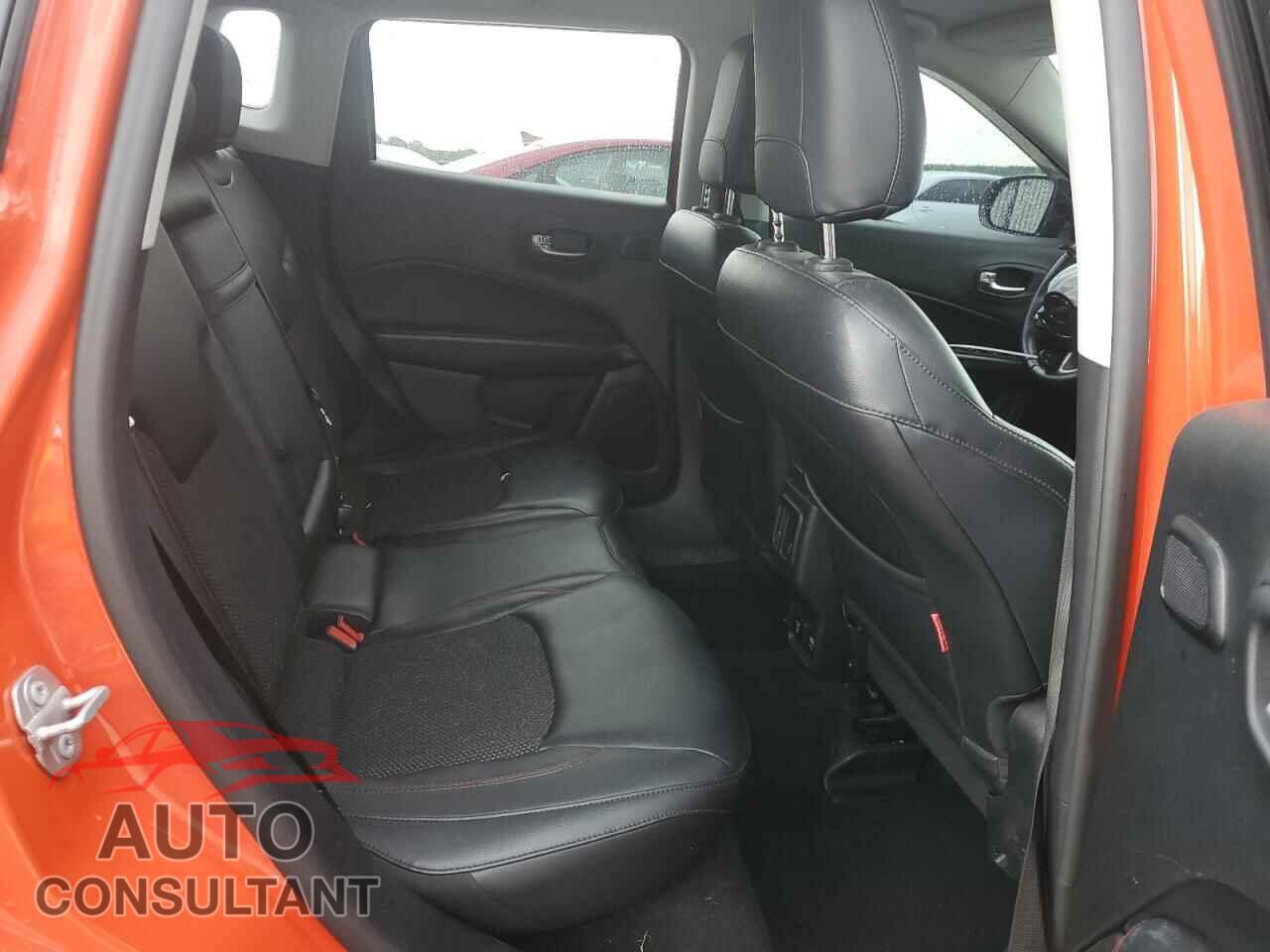 JEEP COMPASS 2018 - 3C4NJDDB0JT128653