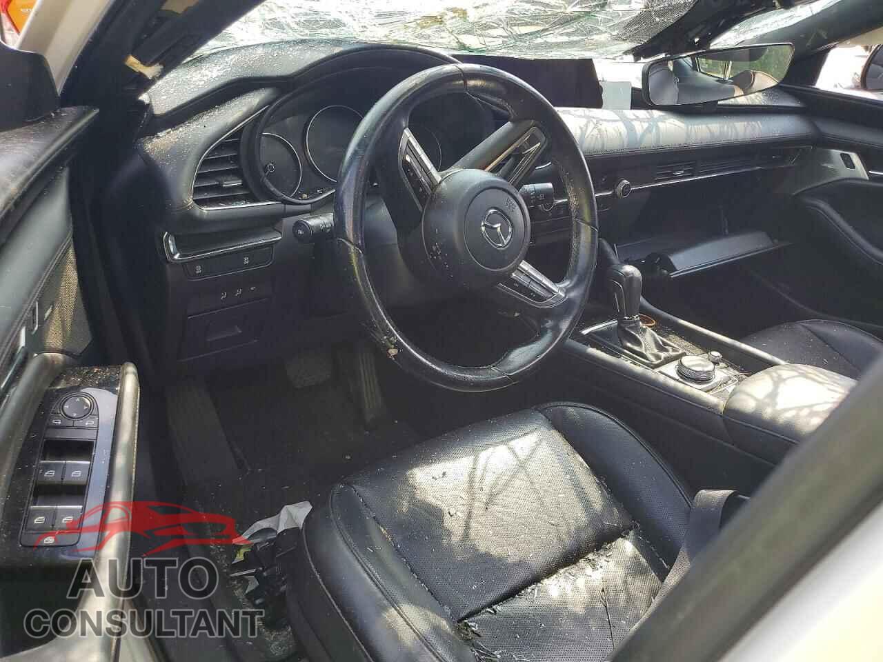 MAZDA 3 2021 - JM1BPBML9M1343121