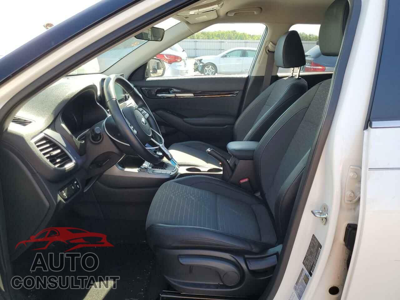 KIA SELTOS 2021 - KNDEUCAA9M7101019