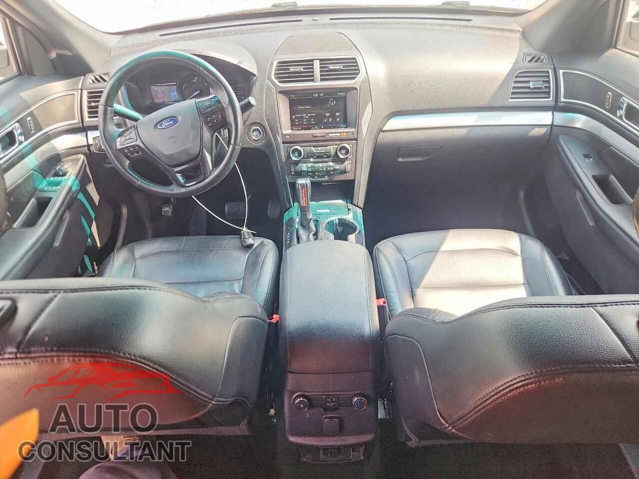 FORD EXPLORER 2016 - 1FM5K8DH1GGB00944