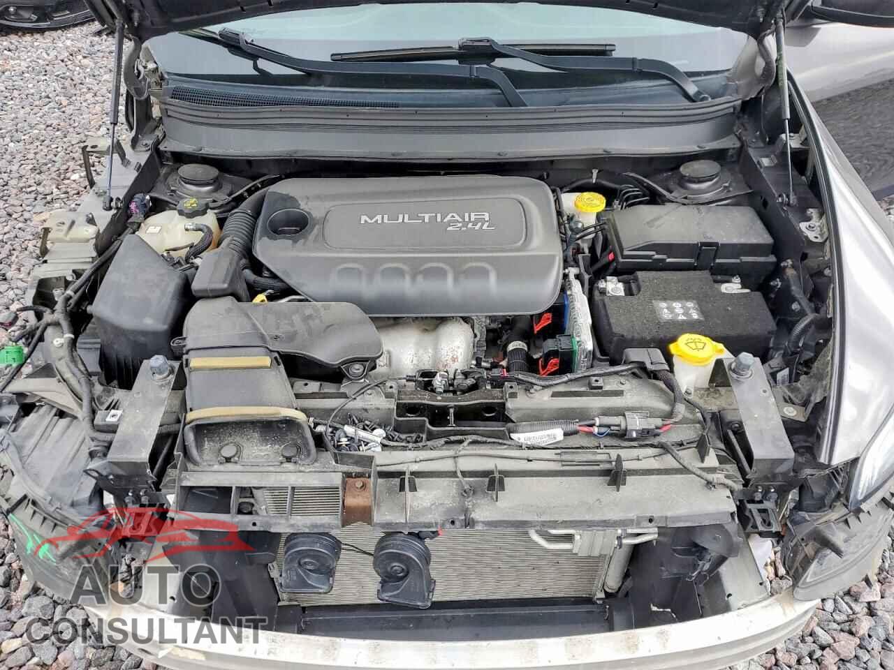 JEEP CHEROKEE 2018 - 1C4PJLCB4JD588957