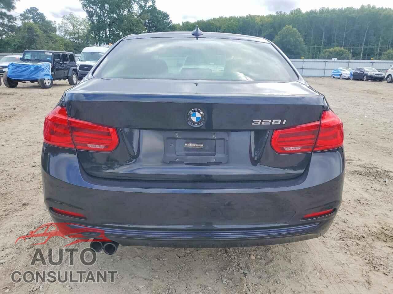 BMW 3 SERIES 2016 - WBA8E9G54GNU28545