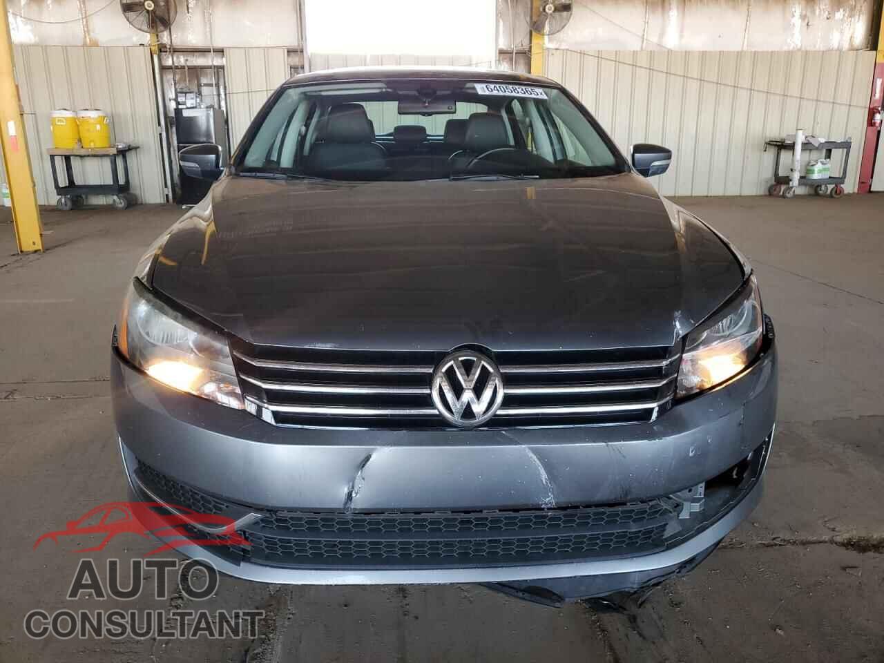 VOLKSWAGEN PASSAT 2014 - 1VWBS7A36EC086972