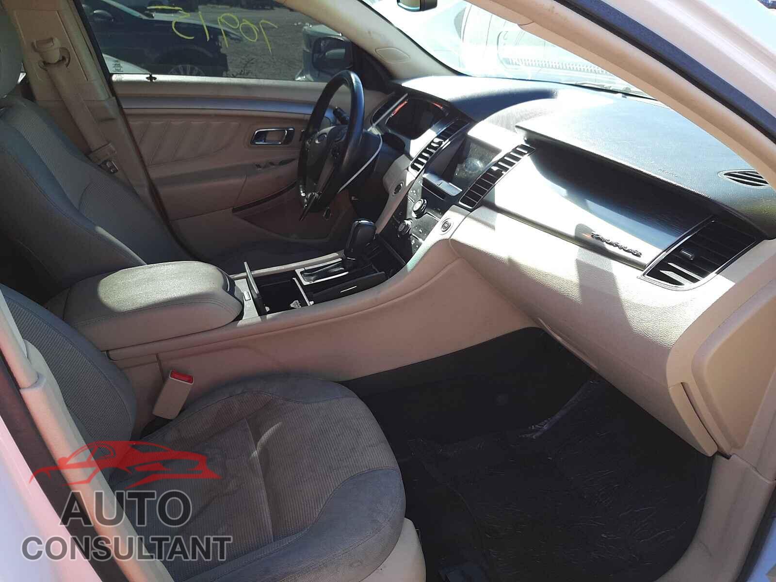 FORD TAURUS 2016 - 1FAHP2E96GG133905