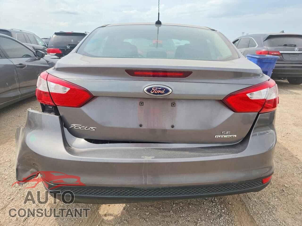 FORD FOCUS 2014 - 1FADP3F27EL153686