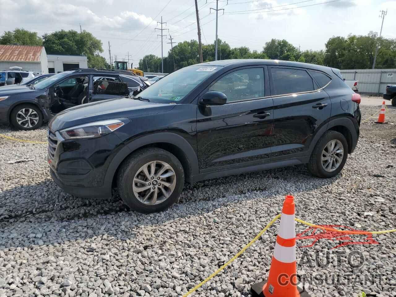 HYUNDAI TUCSON 2018 - KM8J2CA43JU745977