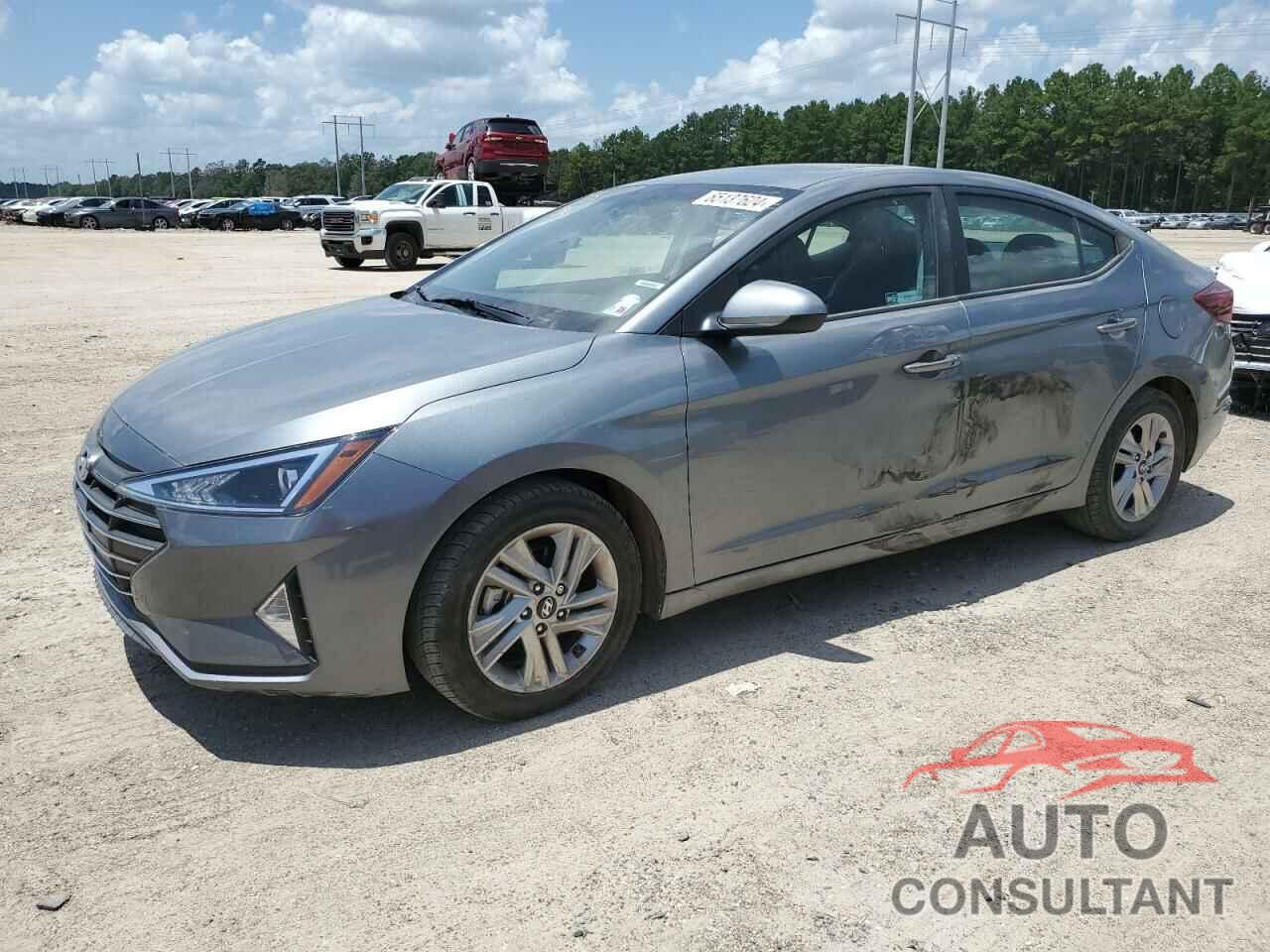 HYUNDAI ELANTRA 2019 - KMHD84LF8KU762498