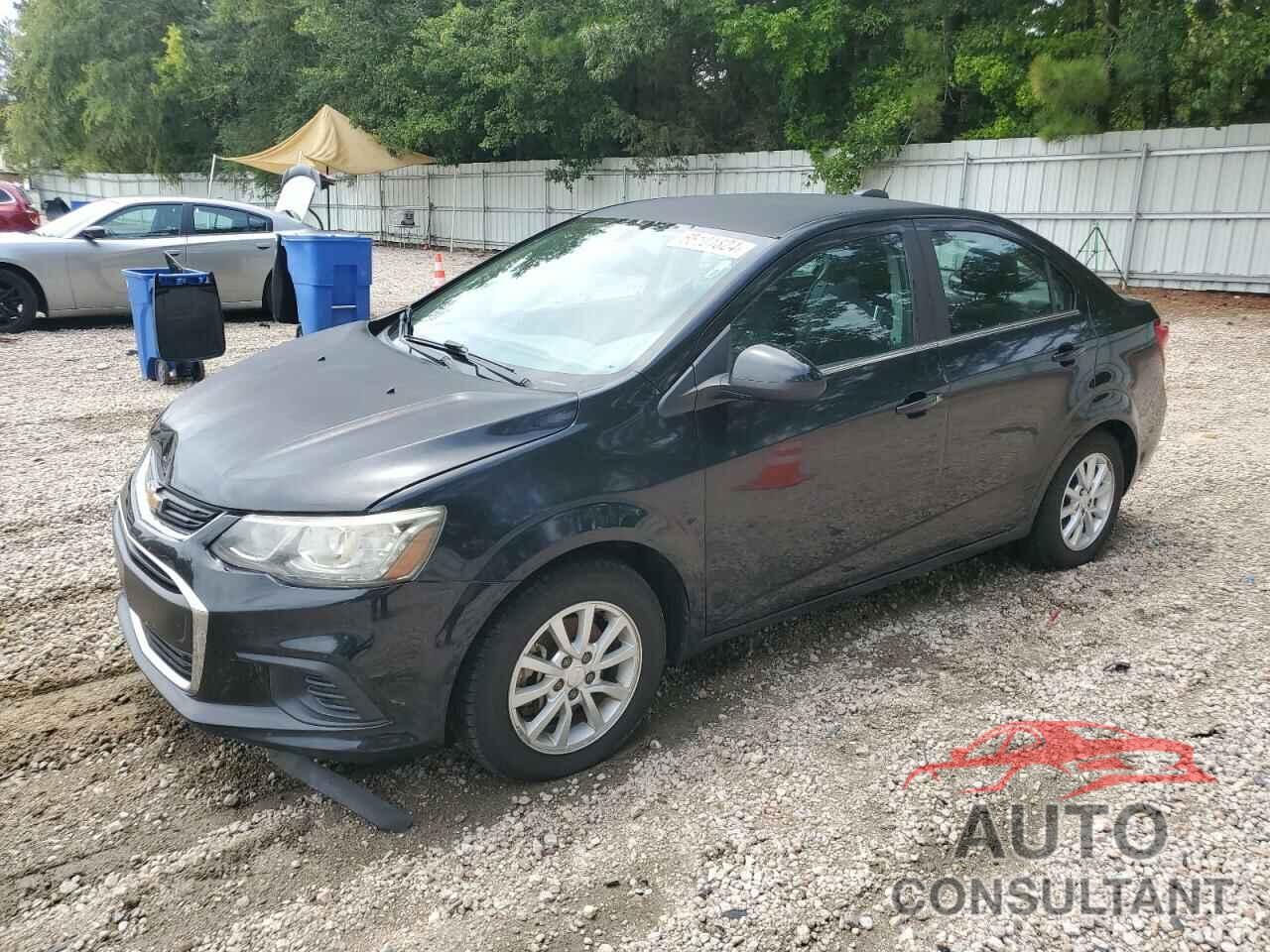 CHEVROLET SONIC 2017 - 1G1JD5SH1H4103479