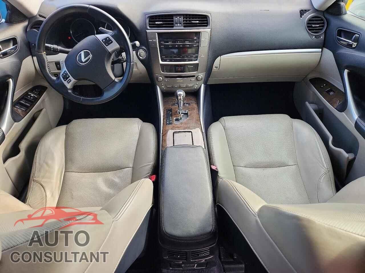 LEXUS IS 2012 - JTHBF5C28C5183719