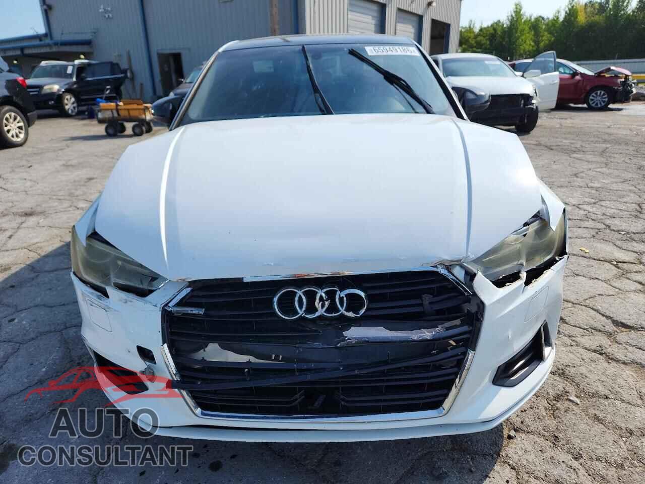 AUDI A3 2017 - WAUAUGFF5H1036413