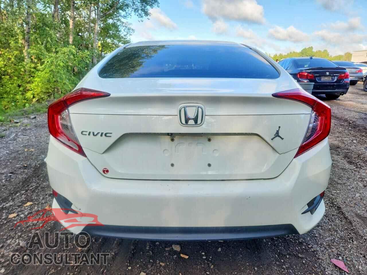 HONDA CIVIC 2017 - 2HGFC2F55HH005817