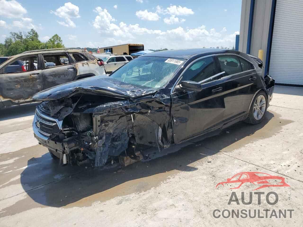 FORD TAURUS 2016 - 1FAHP2E82GG149221