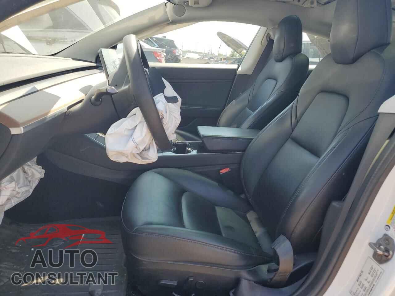 TESLA MODEL 3 2019 - 5YJ3E1EA6KF441402