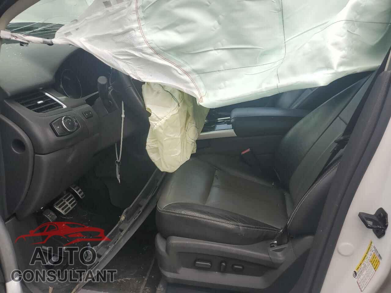 FORD EDGE 2013 - 2FMDK4AK5DBB89831
