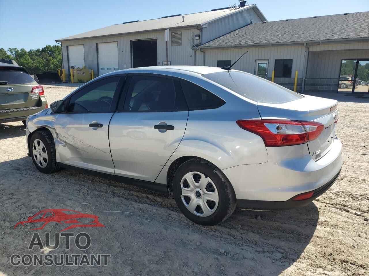 FORD FOCUS 2013 - 1FADP3E29DL181943